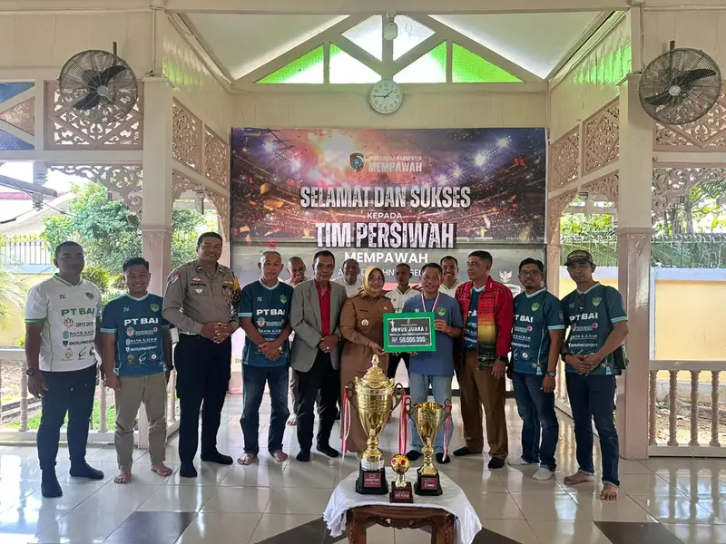 Bupati Mempawah Beri Bonus Rp50 Juta untuk Persiwah, Apresiasi Juara Liga 4 Kalbar 2026
