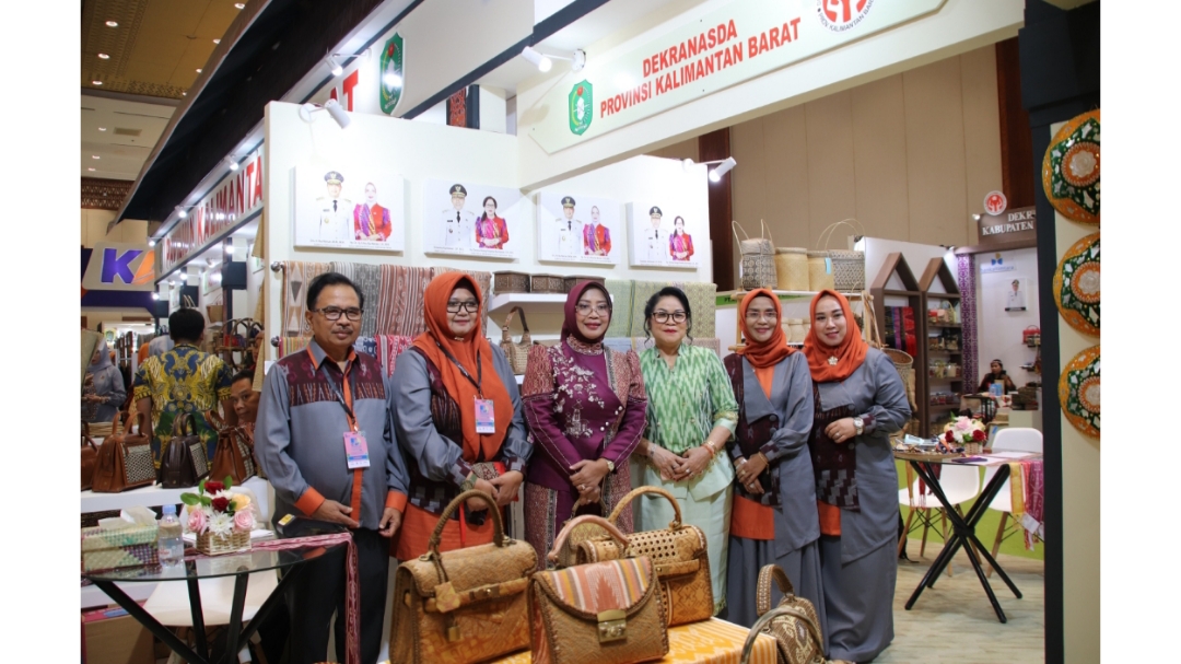 Bupati Erlina Mempawah, Perkuat Promosi UMKM Melalui Kriya di INACRAFT 2026